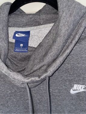 Nike Womens heather gray Pullover size 1x